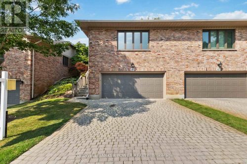 41-30 Doon Dr, London, ON, N5X3X2 | Card Image