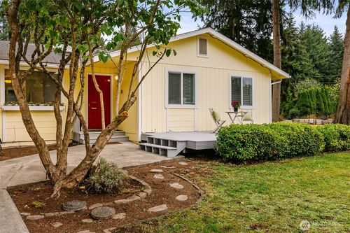 22120 Sea Vis Ne, Poulsbo, WA, 98370-7792 | Card Image