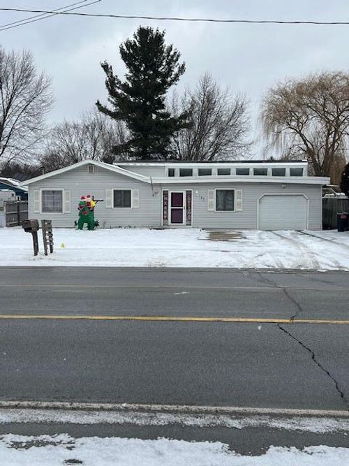 143 60th St Se, Kentwood, MI, 49548-6803 | Card Image