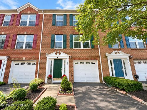 61 Saxton Rd, Farmingdale, NJ, 07727-4016 | Card Image