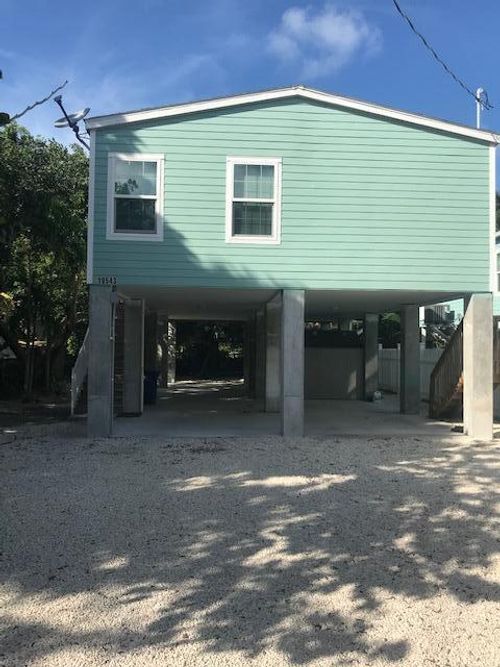 19543 Navajo St, Sugarloaf Key, FL, 33042-3139 | Card Image