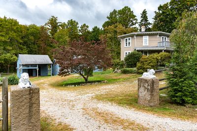 6 Middletown Avenue, House other with 3 bedrooms, 3 bathrooms and 4 parking in East Hampton CT | Image 1