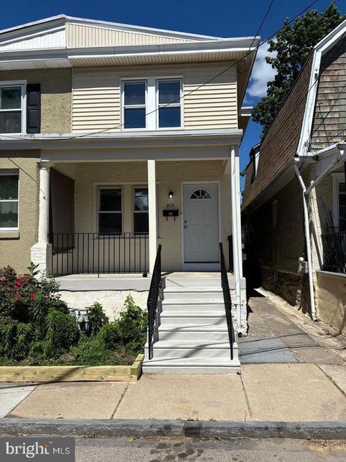 213 Park Ter, ARDMORE, PA, 19003-1220 | Card Image