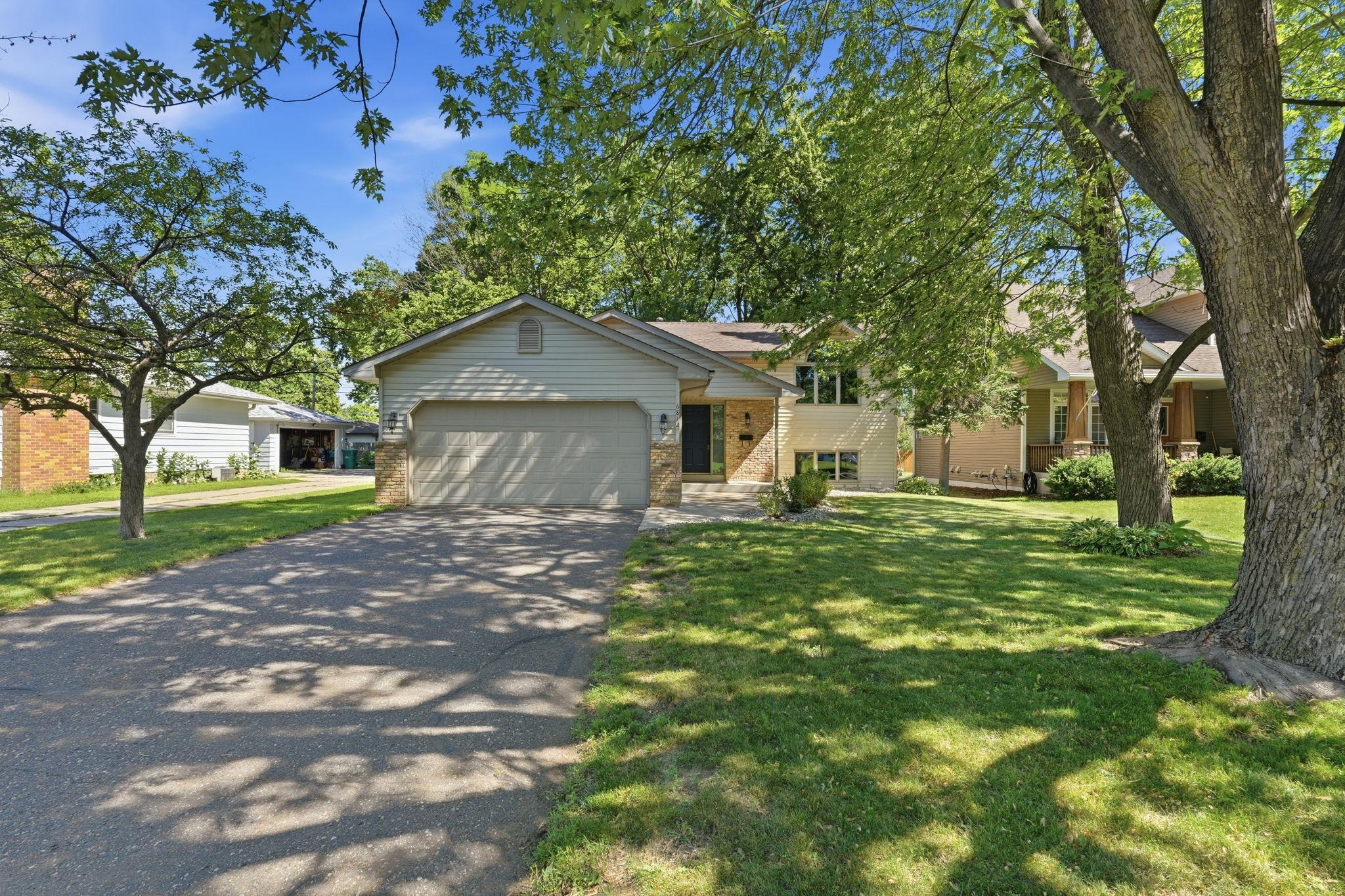 Residential in Crystal 2