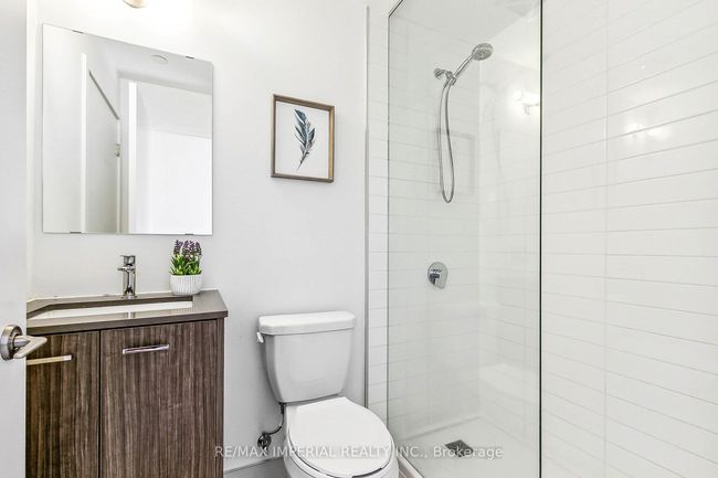 123 - 10 Echo Pt, Condo with 4 bedrooms, 2 bathrooms and 1 parking in Toronto ON | Image 34