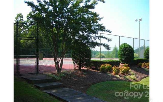 14055 Queens Harbor Rd, Townhouse with 3 bedrooms, 4 bathrooms and null parking in Charlotte NC | Image 25