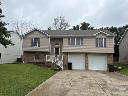 1412 Hamilton St, Warrensburg, MO, 64093-2485 | Card Image