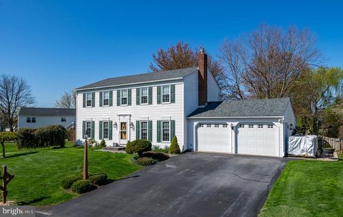 120 Charleston Dr, WILLOW STREET, PA, 17584-9005 | Card Image