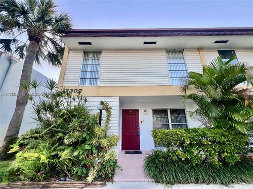 5a-3302 Farragut St, Hollywood, FL, 33021-3118 | Card Image