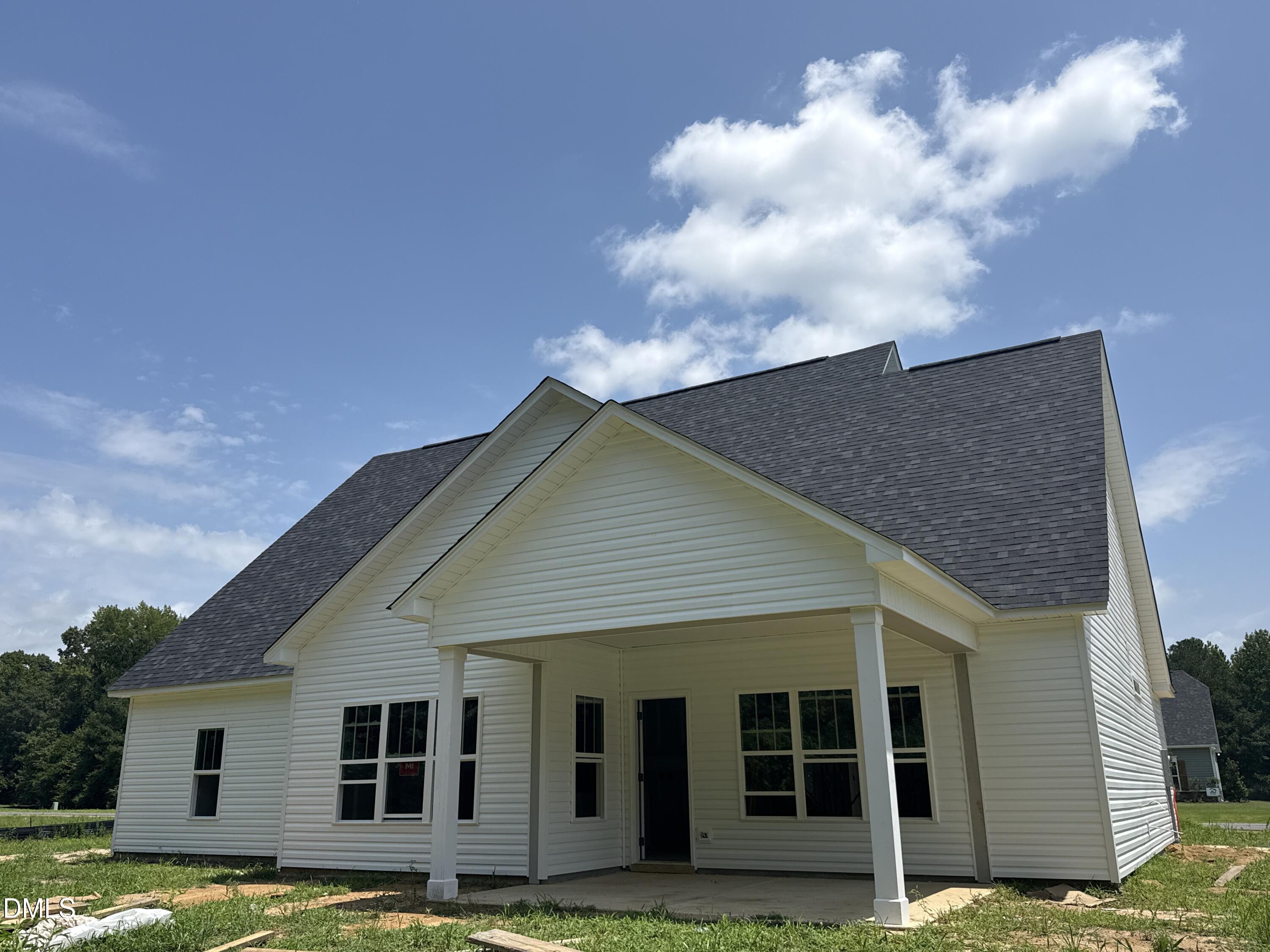 Residential in Selma 4