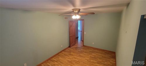 11112 Morrow Dr, Saint Ann, MO, 63074-3370 | Card Image