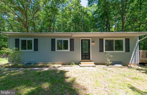 325 Misty Patch Rd, COATESVILLE, PA, 19320-4626 | Card Image