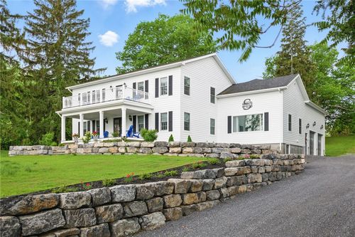 3092 State Route 89, Seneca Falls, NY, 13148-9558 | Card Image
