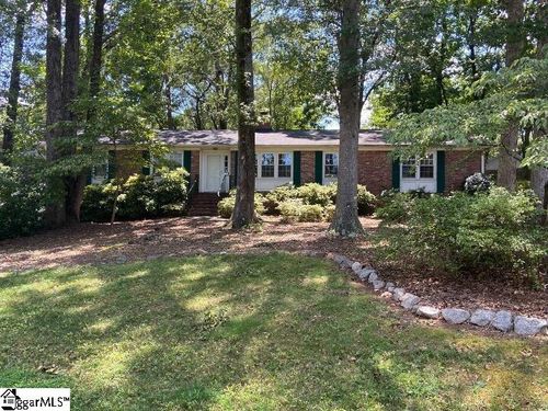 112 Great Glen Rd, Greenville, SC, 29615-2714 | Card Image