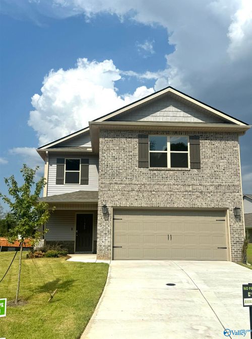 27985 Chalmers Cir, Harvest, AL, 35749-7076 | Card Image