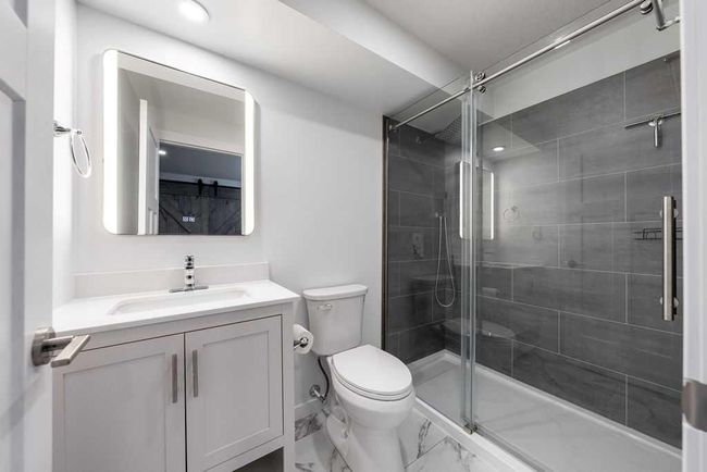 7 Sundown Cres, House other with 4 bedrooms, 4 bathrooms and 4 parking in Cochrane AB | Image 41
