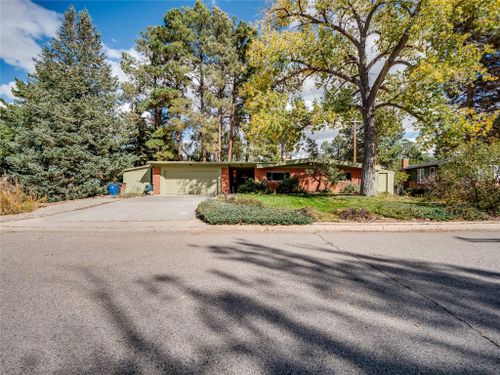 302 Andanada, Los Alamos, NM, 87544 | Card Image