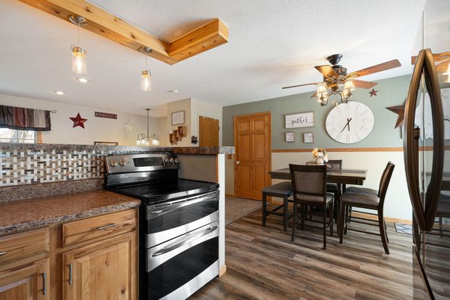 33-web-or-mls-1015-16th-st-sw.jpg | Image 21