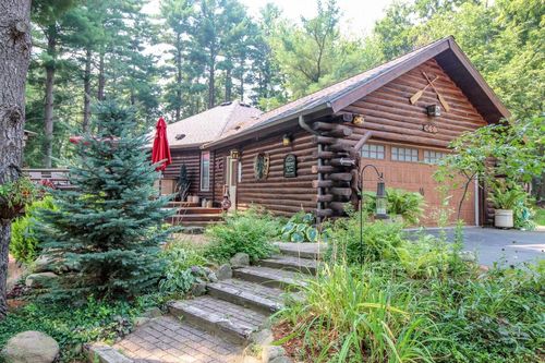 N4353 Poplar Ave, Cambridge, WI, 53523-9009 | Card Image