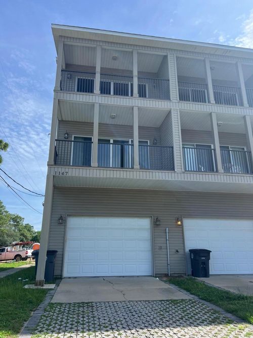 a-1147 N Bayshore Dr, Valparaiso, FL, 32580-1341 | Card Image