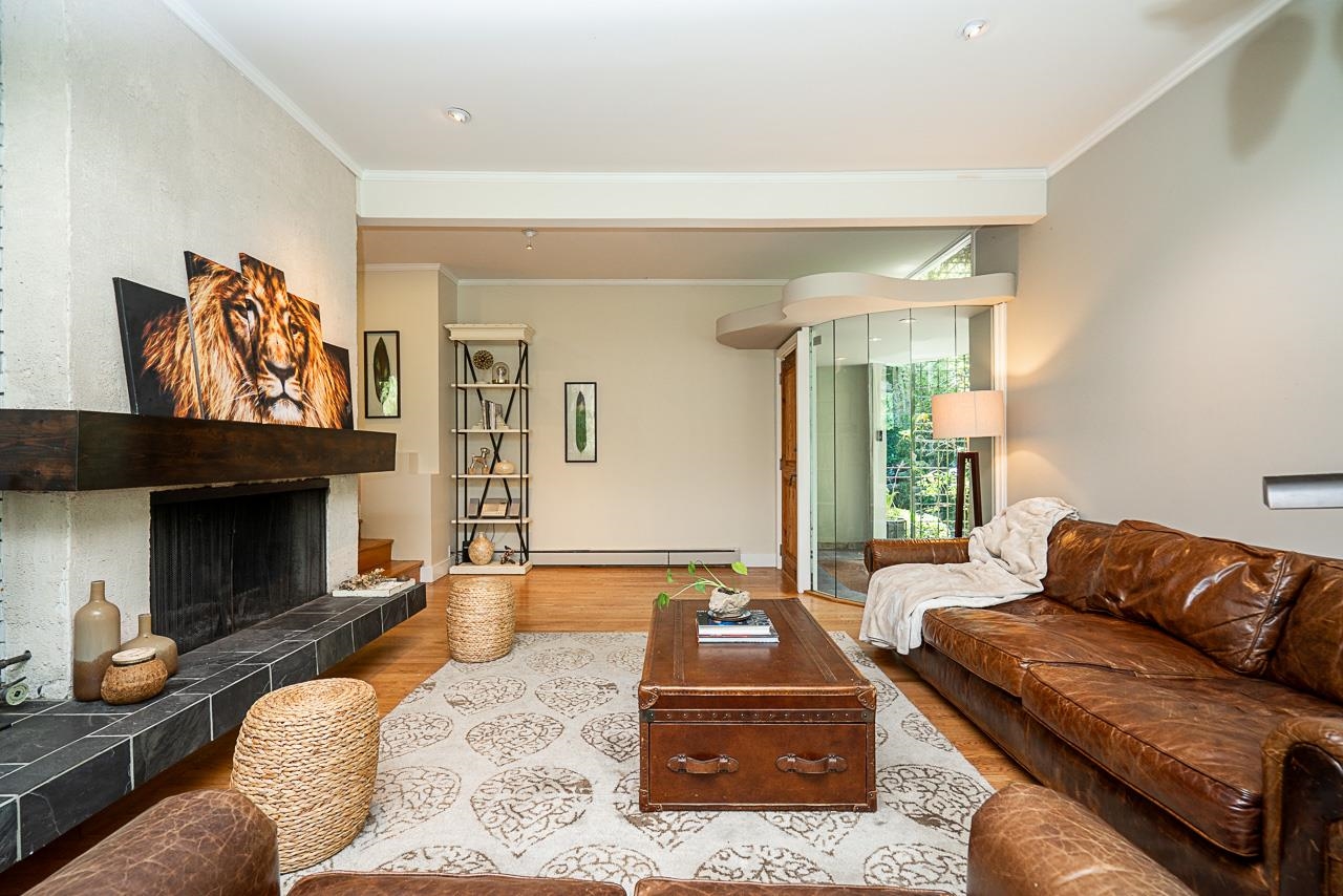 Residential in West Vancouver 2