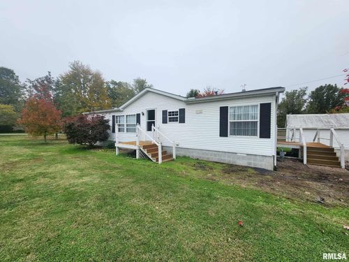 114 E Main St, Ewing, IL, 62836-1419 | Card Image