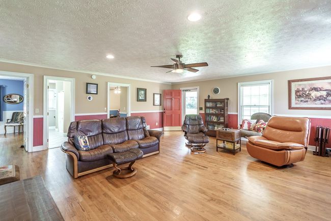 2070 Walter Shepherd Rd, House other with 4 bedrooms, 3 bathrooms and null parking in Rutledge GA | Image 16
