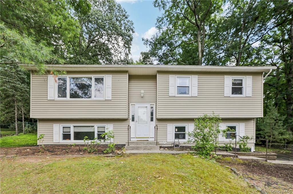 Branchville Rd, Valley Cottage, NY 10989