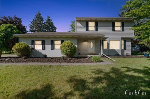 5001 Westhaven Blvd, Lansing, MI, 48917-4026 | Card Image