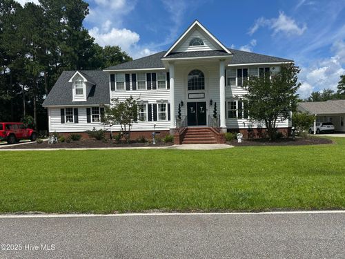 2270 Bella Coola Rd, Lake Waccamaw, NC, 28450-9550 | Card Image