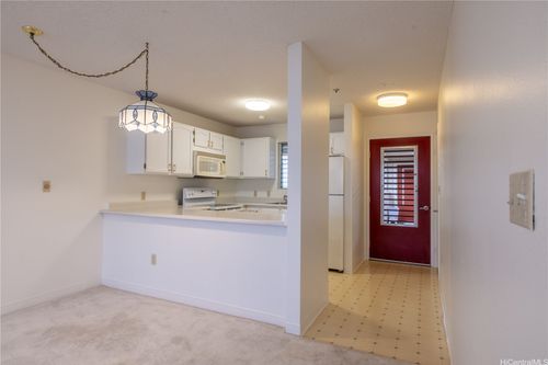 28o-95-1050 Makaikai St, Mililani, HI, 96789-4336 | Card Image