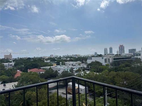apt-8a-899 West Ave, Miami Beach, FL, 33139-5549 | Card Image