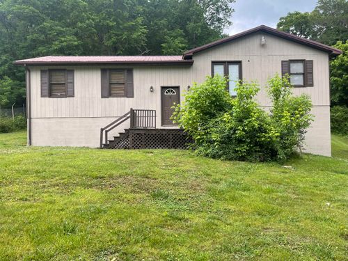 504 Aj Gray Cemetery Rd, Flat Lick, KY, 40935 | Card Image