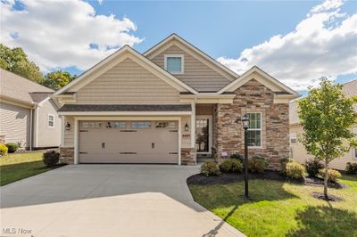 Craftsman-style house | Image 1