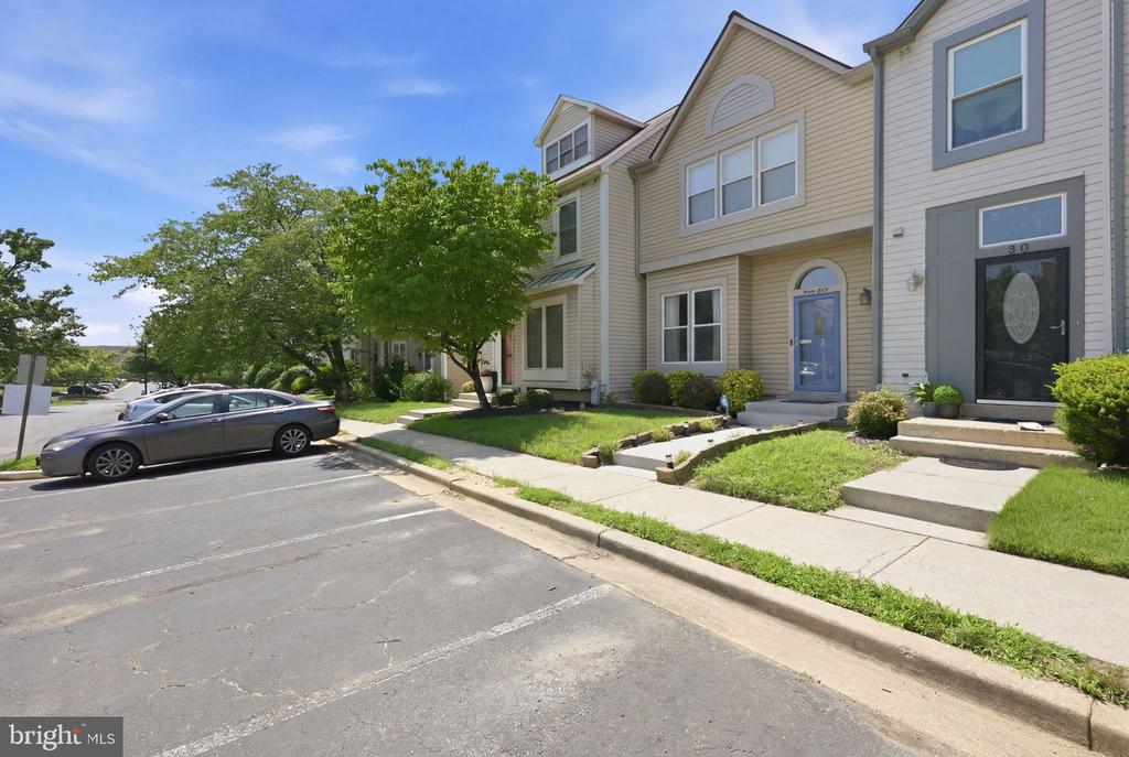 Residential in BURTONSVILLE 2