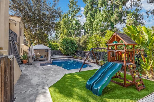 613 W Valley View Dr, House other with 6 bedrooms, 5 bathrooms and 8 parking in Fullerton CA | Image 42