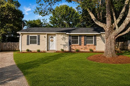 759 Trailwood Dr W, Mobile, AL, 36608-9264 | Card Image