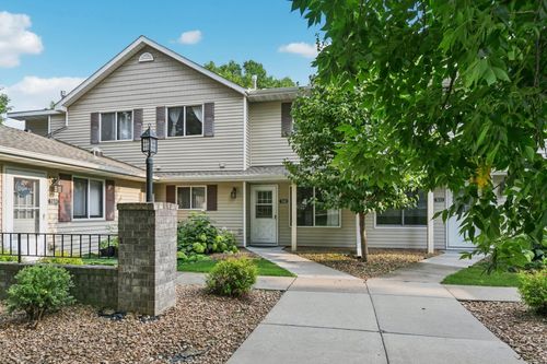 7662 13th St N, Oakdale, MN, 55128-6017 | Card Image