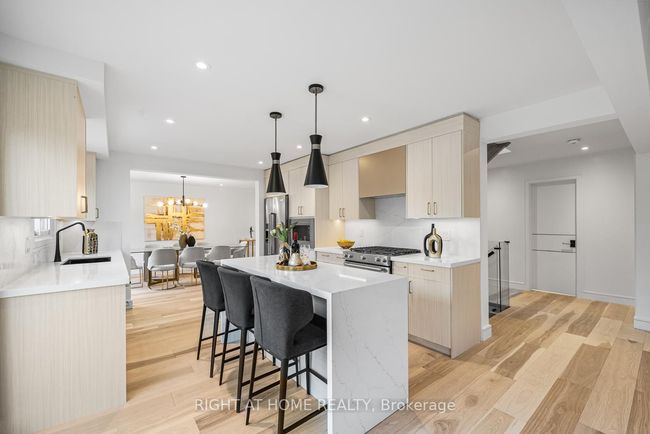 93 Pemberton Rd, House other with 6 bedrooms, 5 bathrooms and 6 parking in Richmond Hill ON | Image 15