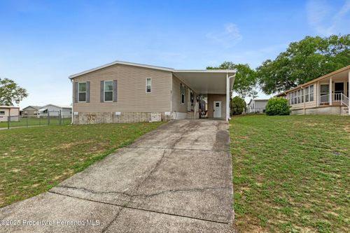 9155 Fontaine Dr, Brooksville, FL, 34613-4954 | Card Image