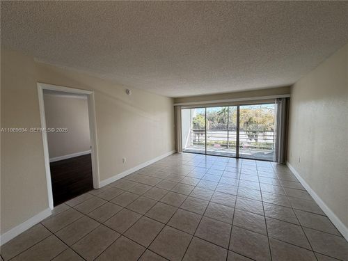 apt-310-4255 N University Dr, Sunrise, FL, 33351-6245 | Card Image