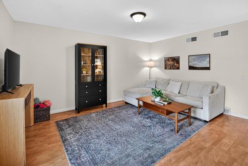 6 Westover Court, Madison, WI, 53719 | Card Image