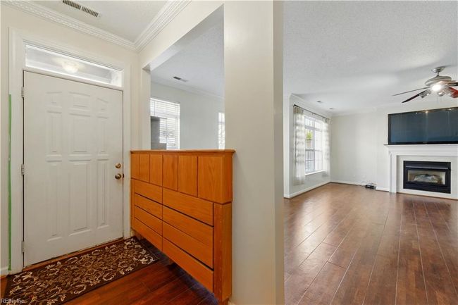 1102 Noble Walk Ct, House attached with 3 bedrooms, 3 bathrooms and null parking in Virginia Beach VA | Image 5