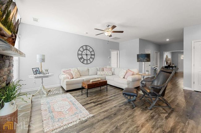 6390 Woodland Station Dr, House other with 4 bedrooms, 4 bathrooms and null parking in Lula GA | Image 17