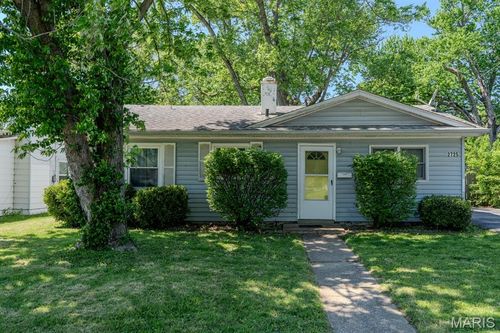 2725 Birch Ave, Granite City, IL, 62040-6007 | Card Image