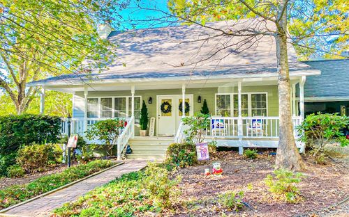 437 Pine Ridge Dr, Hayesville, NC, 28904-7422 | Card Image