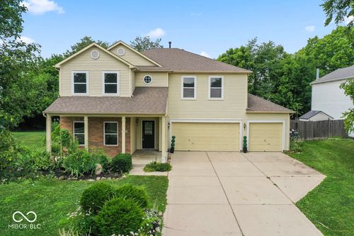 15093 Porchester Dr, Noblesville, IN, 46062-8244 | Card Image