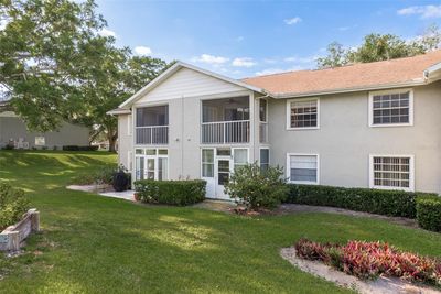 205 - 1390 Oak Hill Drive, Condo with 2 bedrooms, 2 bathrooms and null parking in Dunedin FL | Image 1