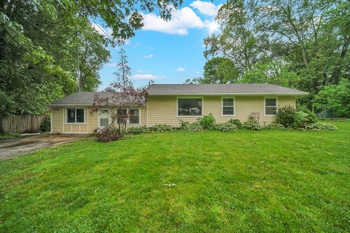 1305 Wilson Ct, Zion, IL, 60099-1760 | Card Image