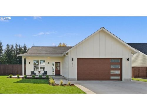 207 W Oak St, Yacolt, WA, 98675-5675 | Card Image